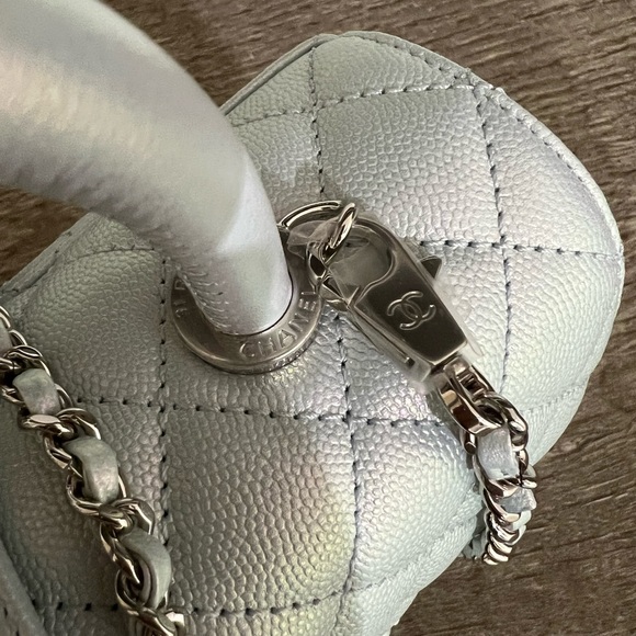 Chanel Coco Handle Small Light Blue Iridescent Limited Edition - Picture 6 of 13